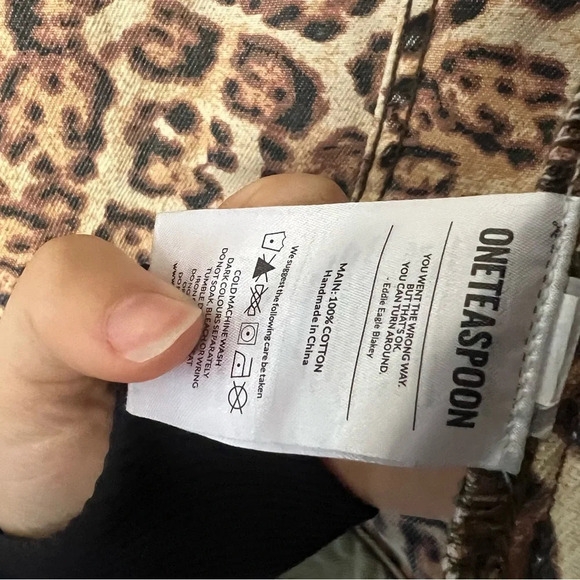 One Teaspoon
Bandits Camo & Leopard Print Denim Jacket - Picture 7 of 10